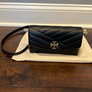 Tory Burch Kira Chevron Chain wallet